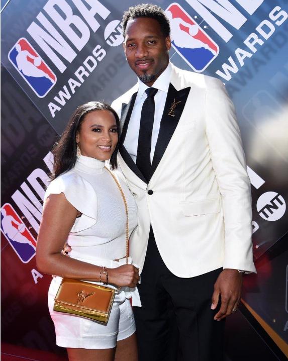 赛中继续保 赛中继续保