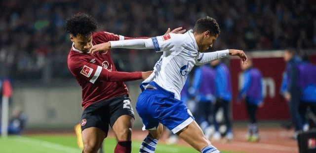 新超联赛的 新超联赛的